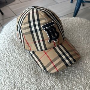 Burberry adjustable baseball cap